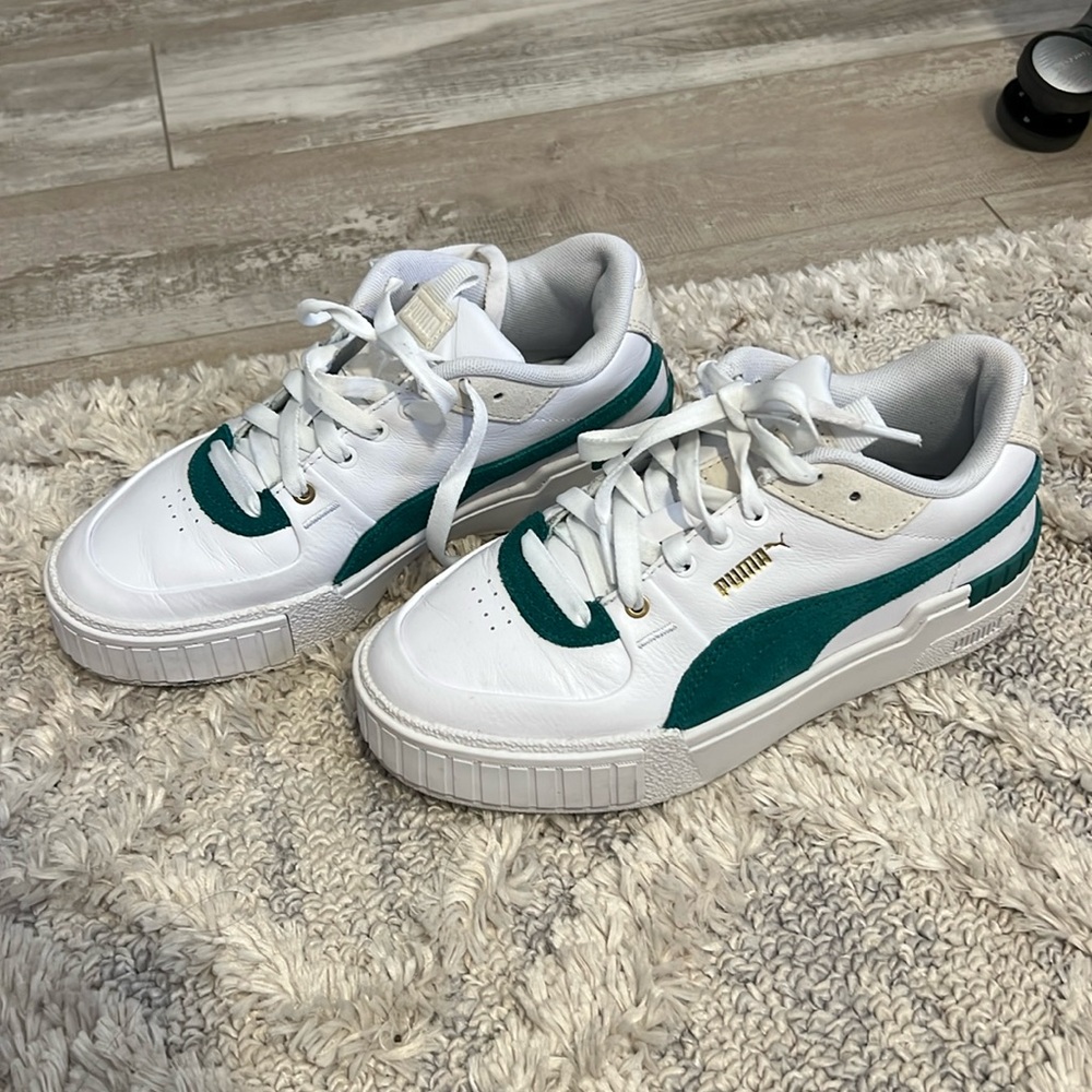 Womens PUMA shoes, Womens US size 7, PUMA Cali Sport Heritage Teal Green